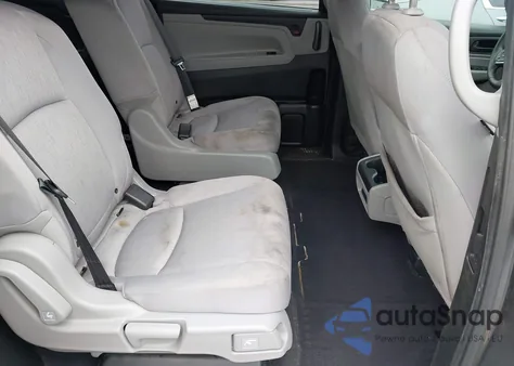 2018 Honda Odyssey Lx z USA, uszkodzony, nr VIN 5FNRL6H21JB034782